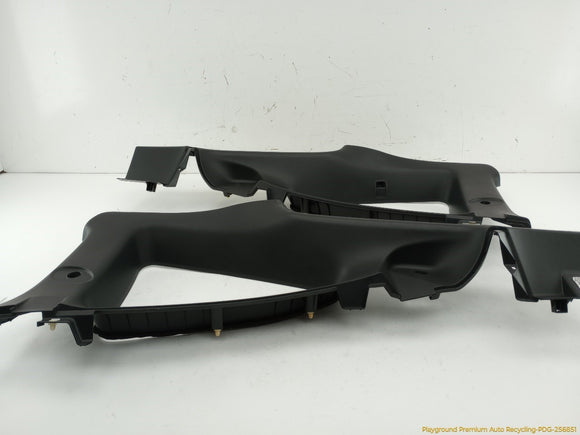 Acura RSX Pair Of Rear Quarter Window Trim