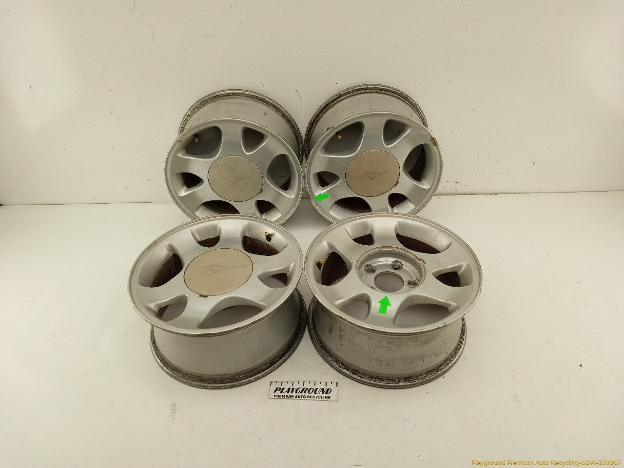 Ford Mustang Set Of 4 Alloy Wheels 6 Spoke