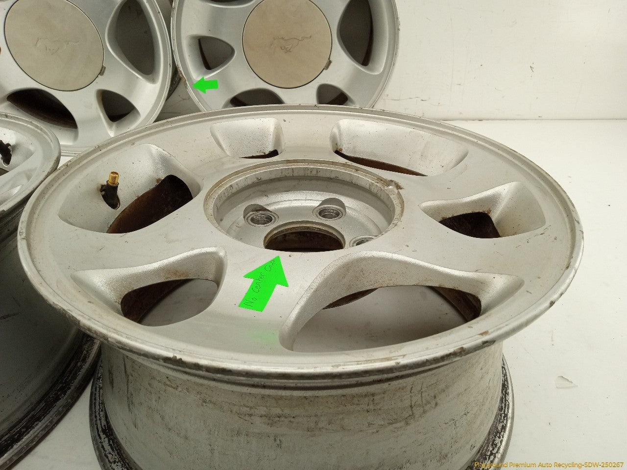 Ford Mustang Set Of 4 Alloy Wheels 6 Spoke