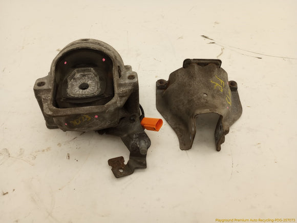 Audi A5 Passenger Right Engine Mount