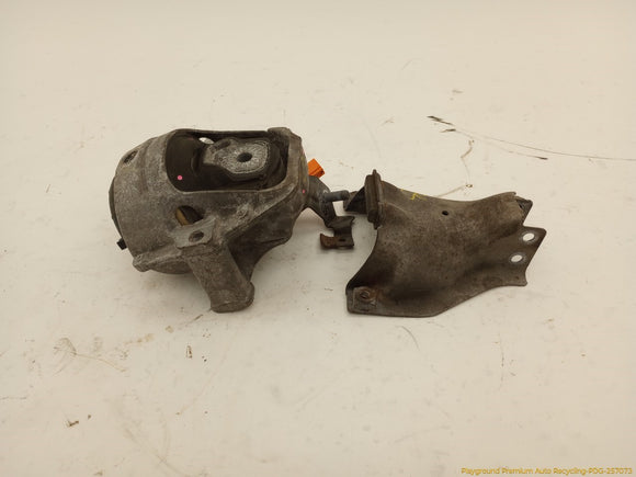 Audi A5 Passenger Right Engine Mount