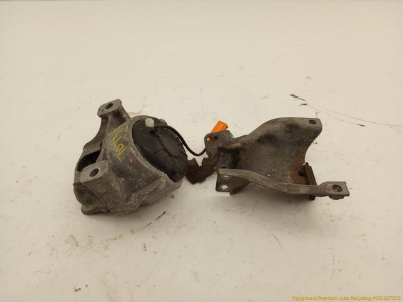 Audi A5 Passenger Right Engine Mount
