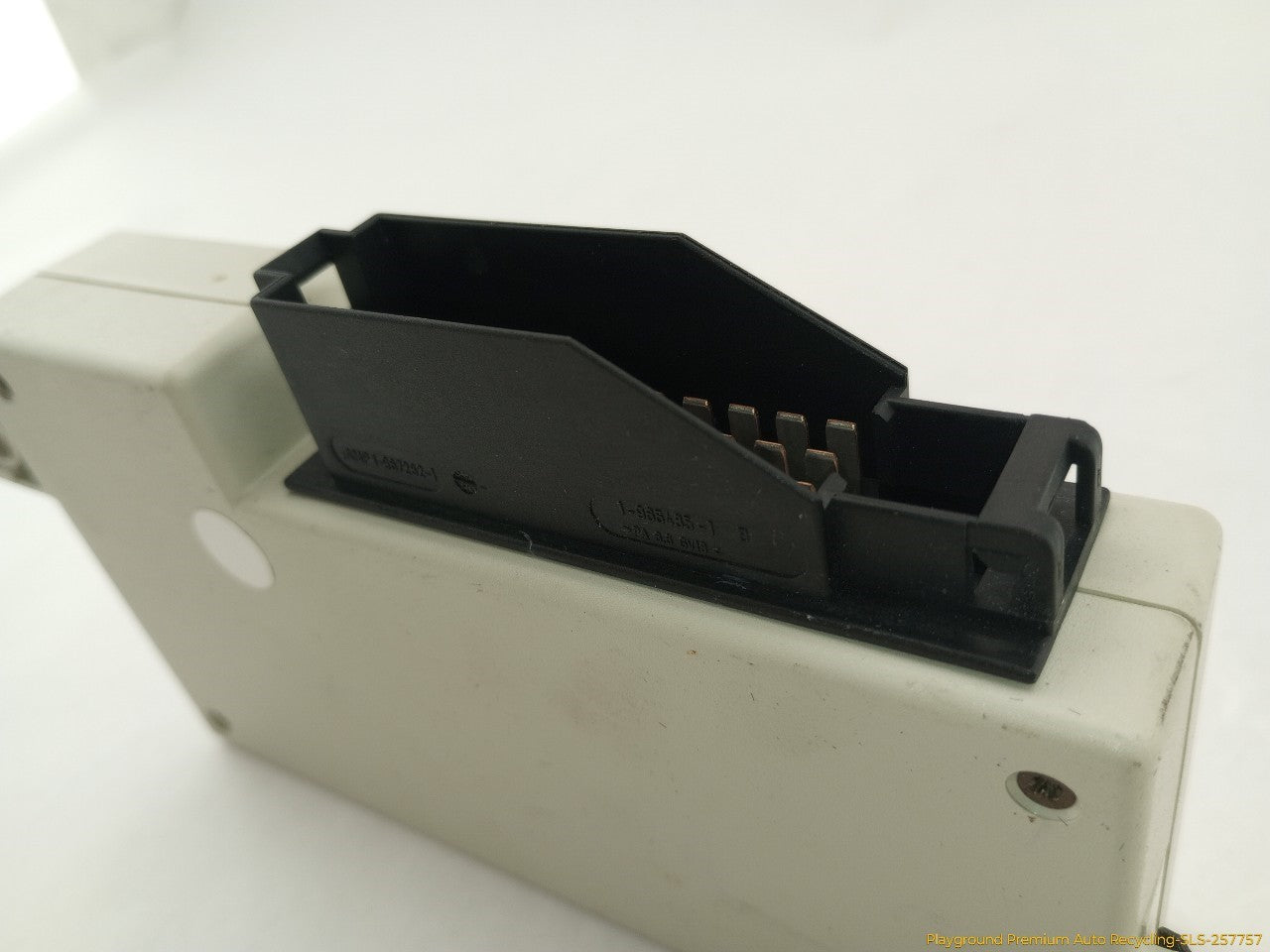 Mercedes SL320 Anti Theft Control Module