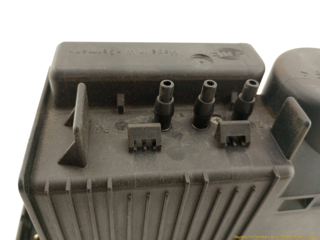 Mercedes SL320 Center Door Locking Vacuum Pump