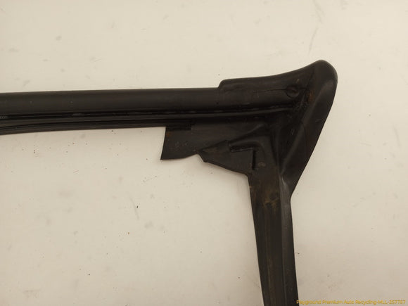 Mercedes SL320 Windshield Molding