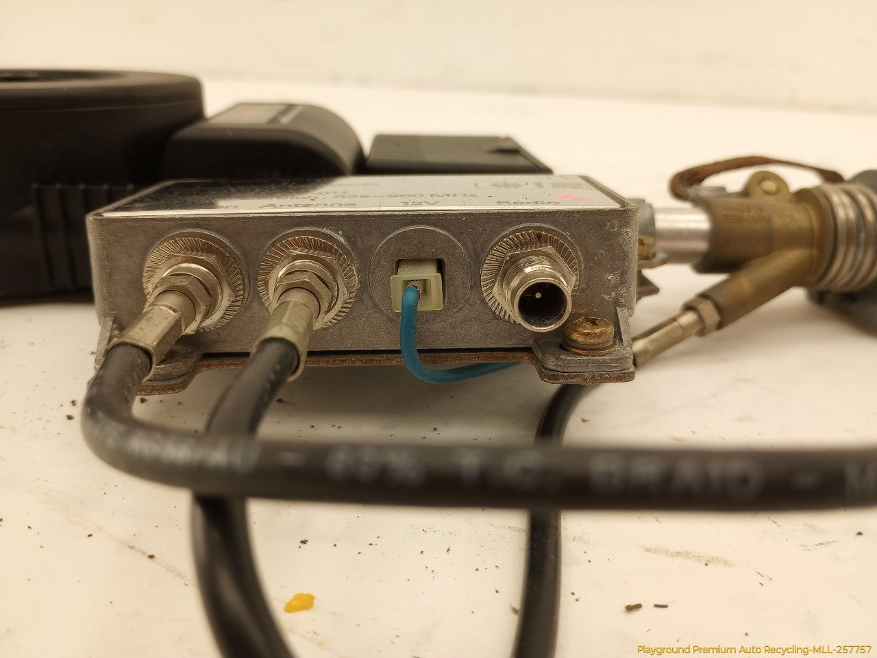 Mercedes SL320 Radio Power Antenna