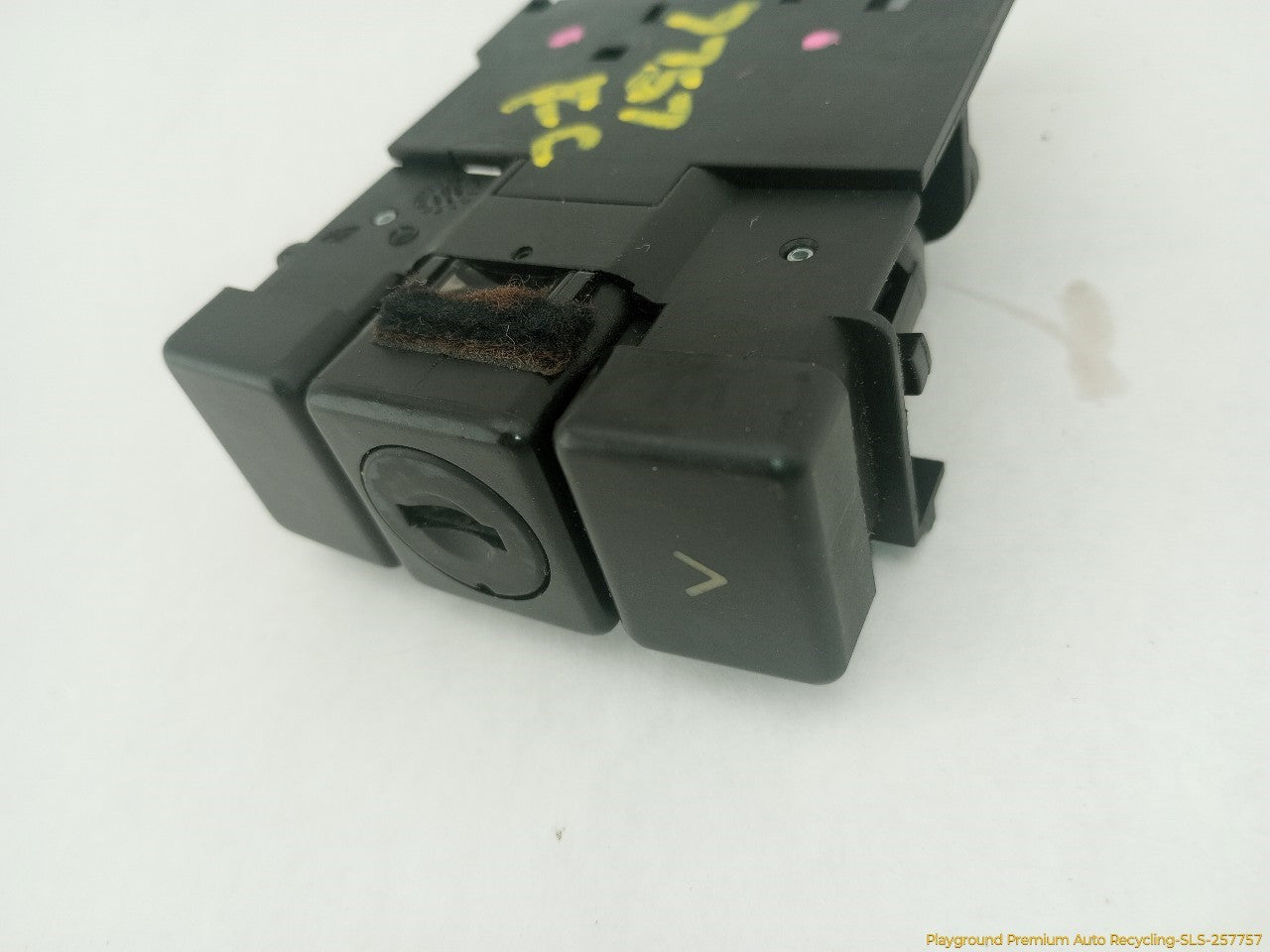 Mercedes SL320 Glove Box Lock Actuator