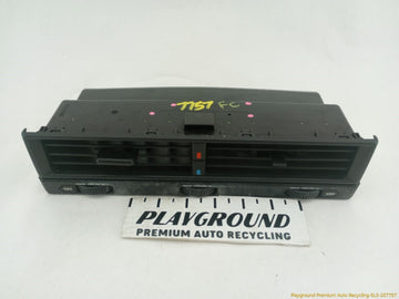Mercedes SL320 Dashboard Air Vent