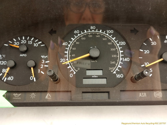 Mercedes SL320 Instrument Cluster Speedometer
