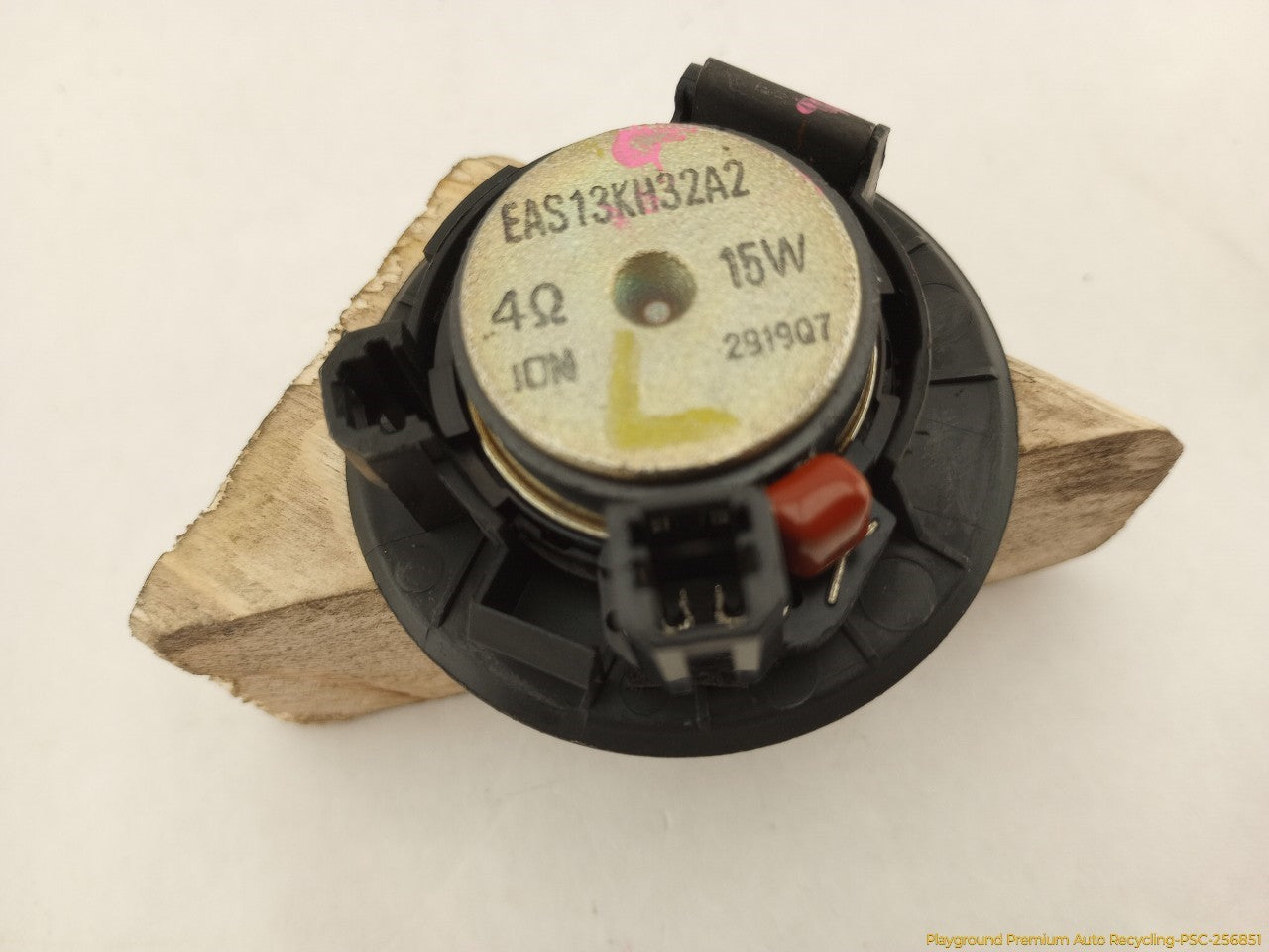 Acura RSX Pair Of Dashboard Audio Speakers