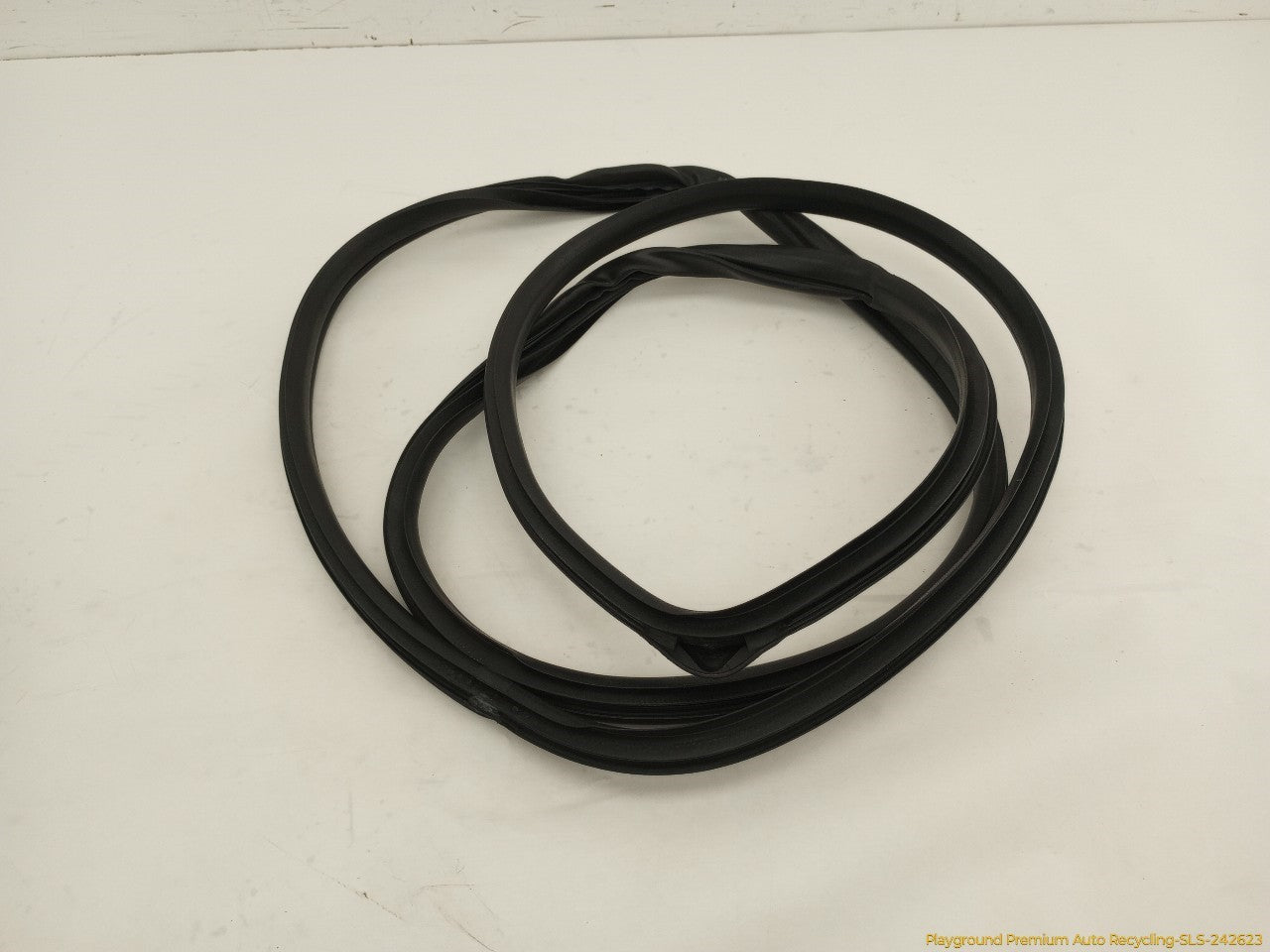 Acura RSX Pair Of Front Door Moldings - 0