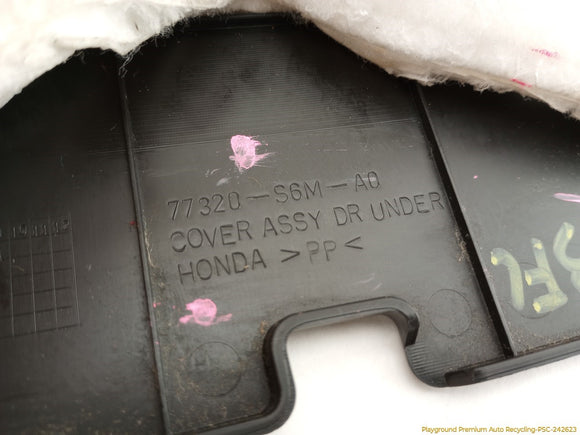 Acura RSX Driver Left Dash Fuse Trim