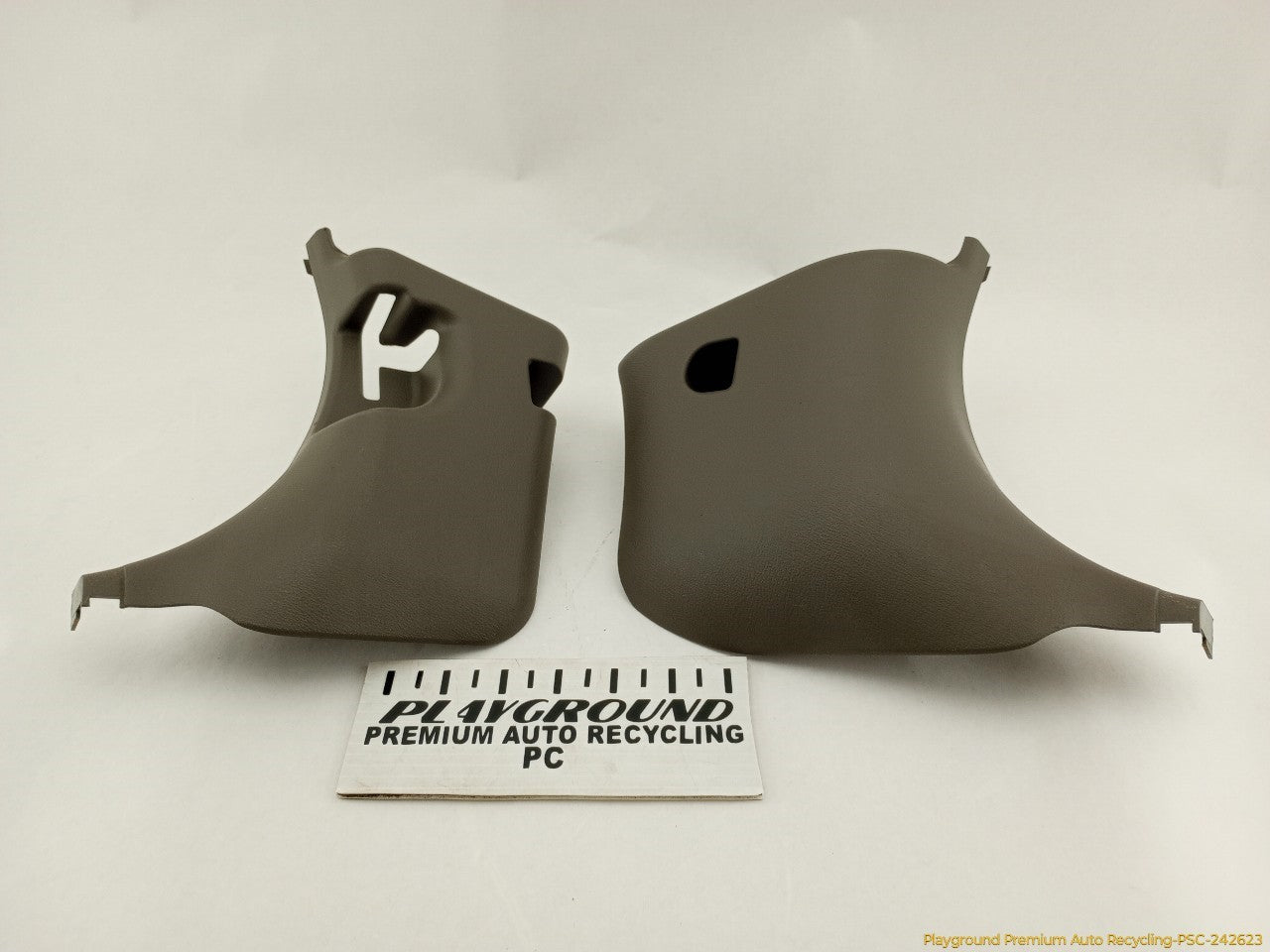 Acura RSX Pair Of Front Kick Trim