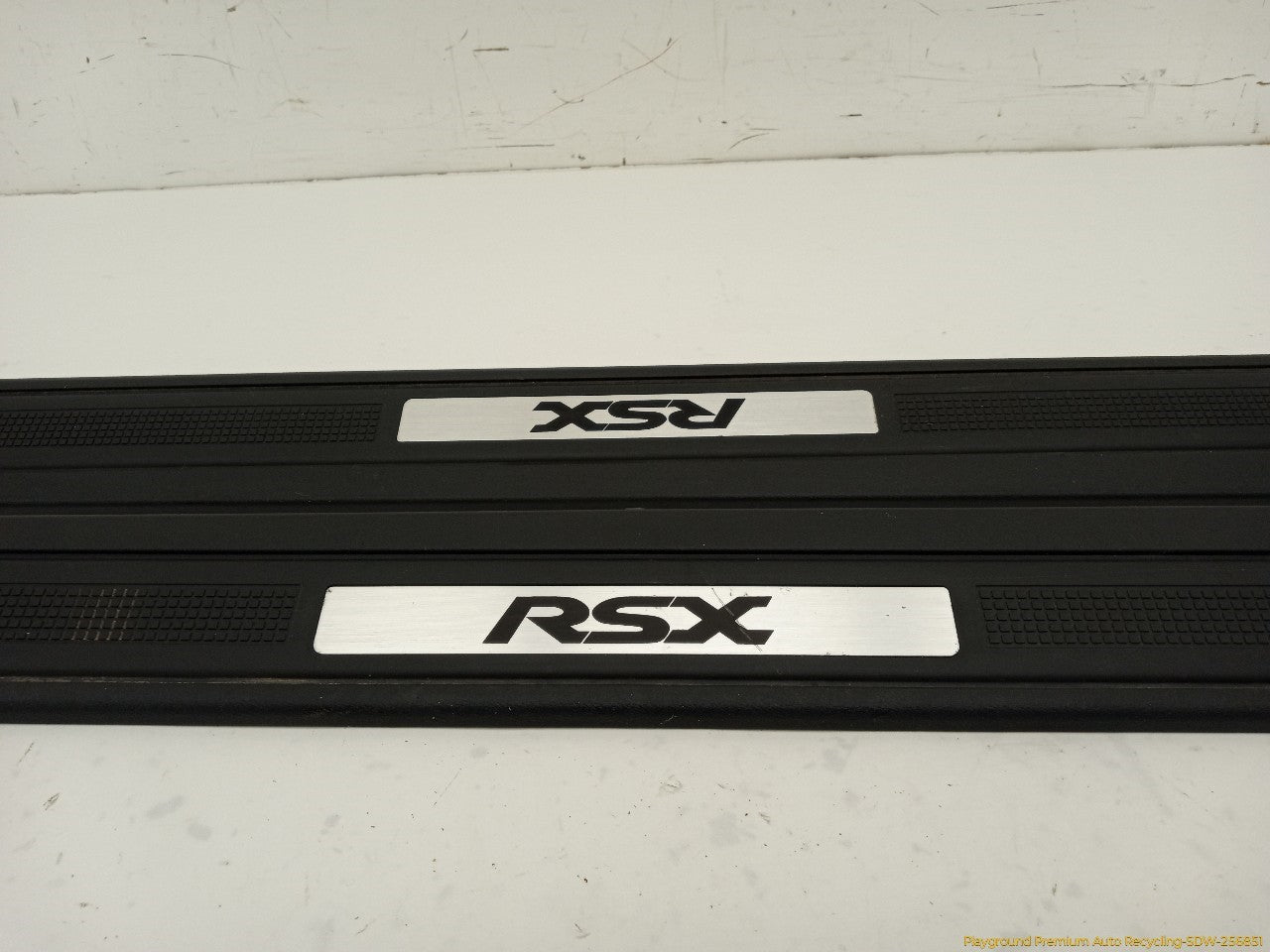 Acura RSX Pair Of Front Door Sill Step Plates
