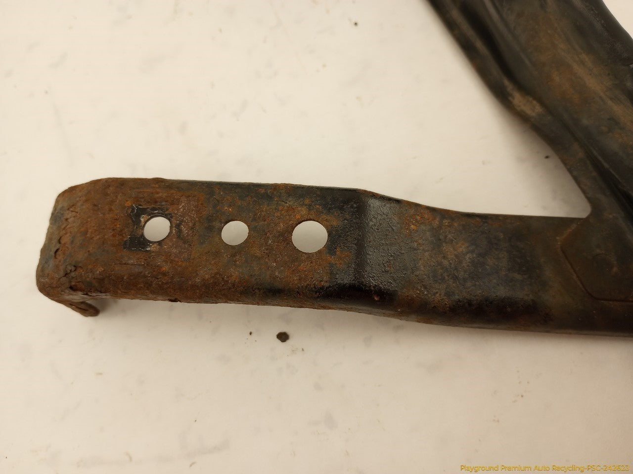 Acura RSX Driver Left Head Lamp Bracket