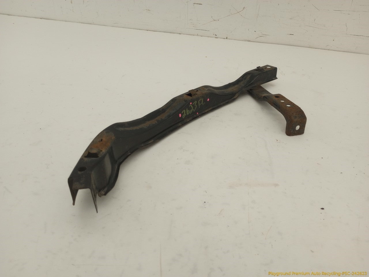 Acura RSX Driver Left Head Lamp Bracket