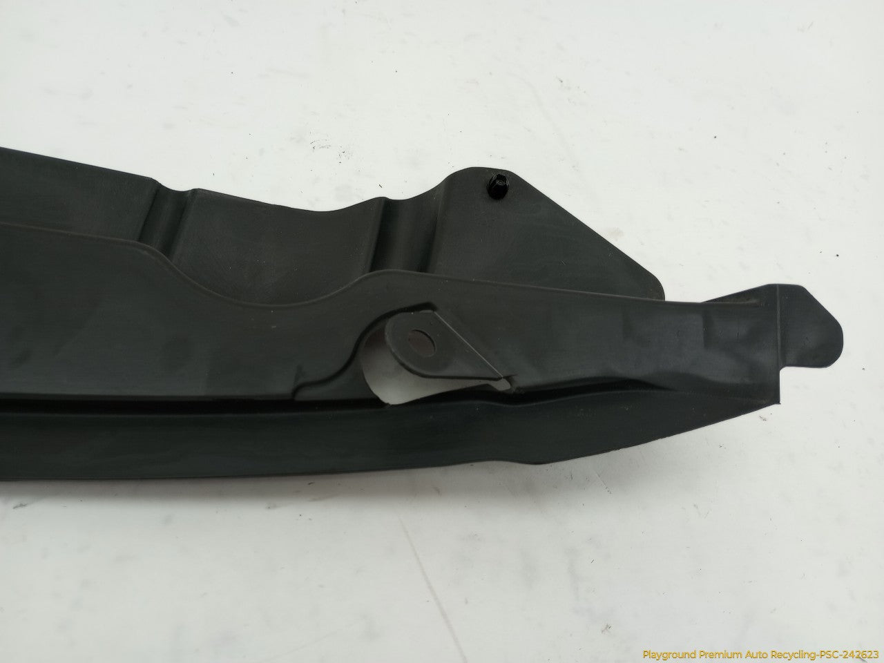 Acura RSX Pair Of Front Side Fender Trim