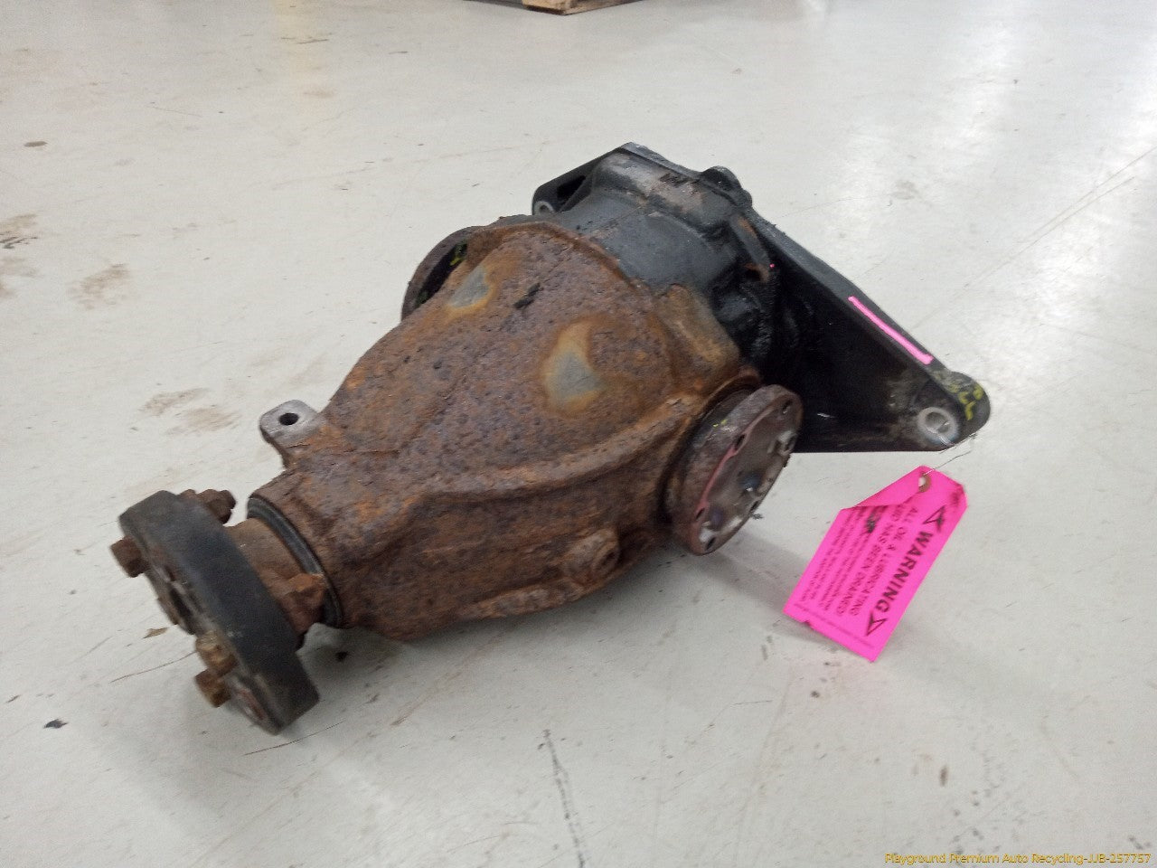 Mercedes SL320 Rear Differential Carrier
