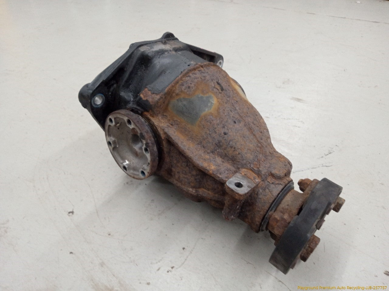 Mercedes SL320 Rear Differential Carrier