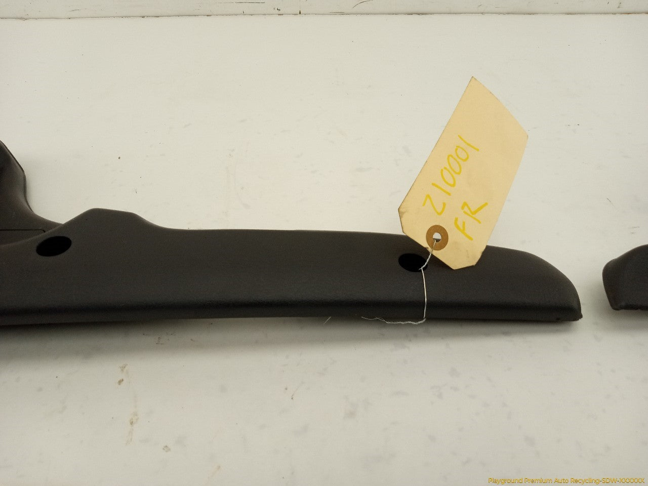 Mitsubishi 3000GT Passenger Right Front Seat Side Trim
