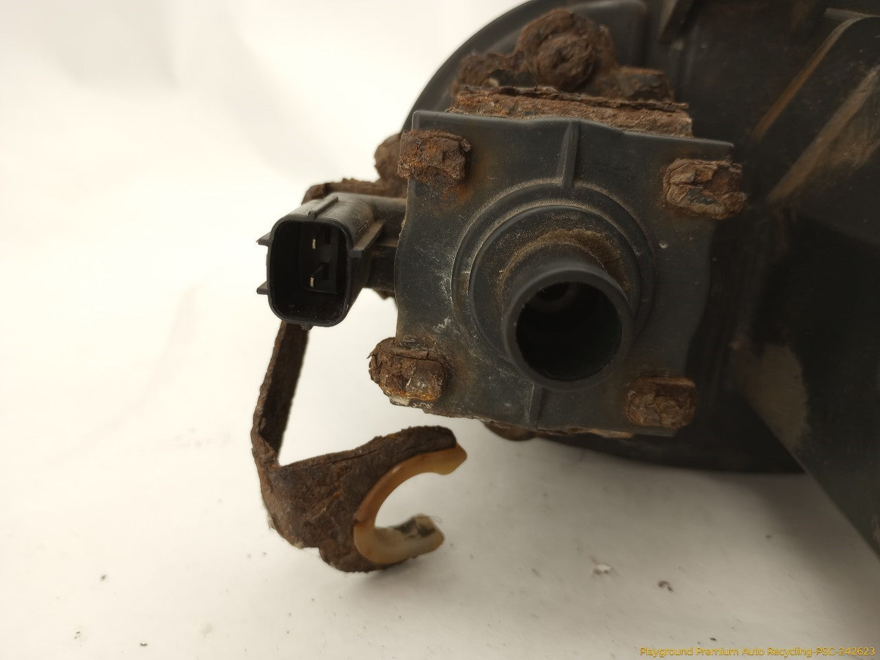 Acura RSX Fuel Vapor Charcoal Canister