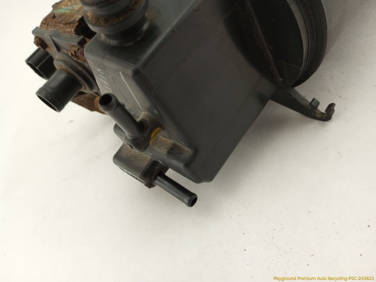 Acura RSX Fuel Vapor Charcoal Canister