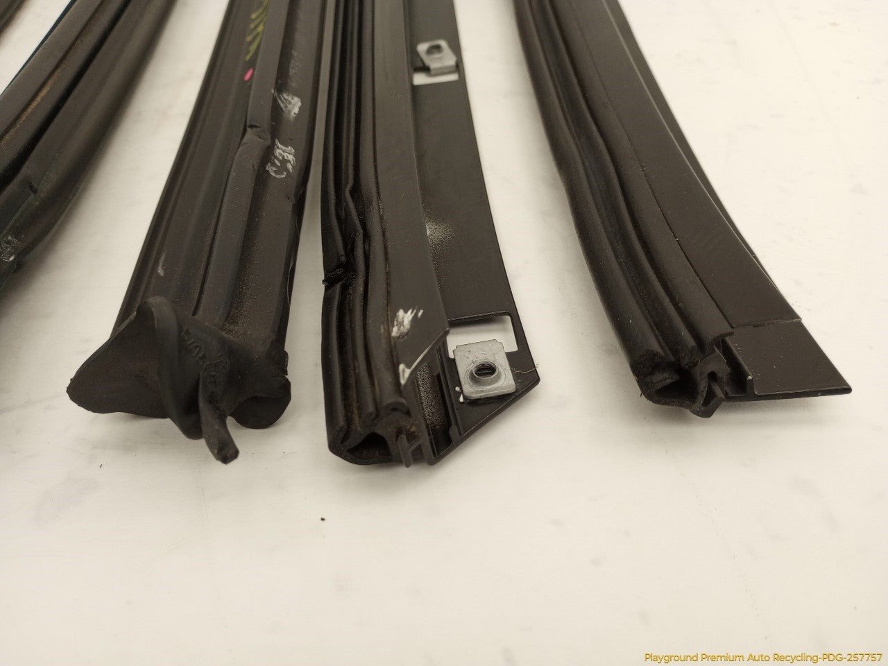Mercedes SL320 Set Of 8 Convertible Top Moldings