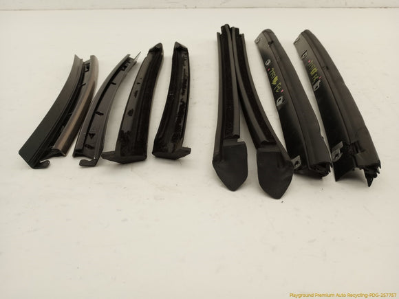 Mercedes SL320 Set Of 8 Convertible Top Moldings