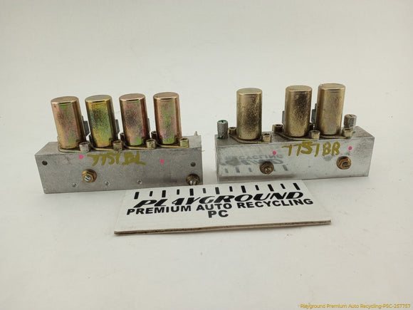 Mercedes SL320 Pair Of Convertible Hydraulic Blocks