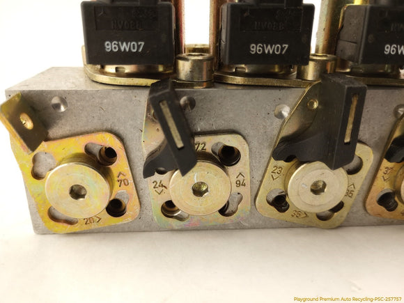 Mercedes SL320 Pair Of Convertible Hydraulic Blocks