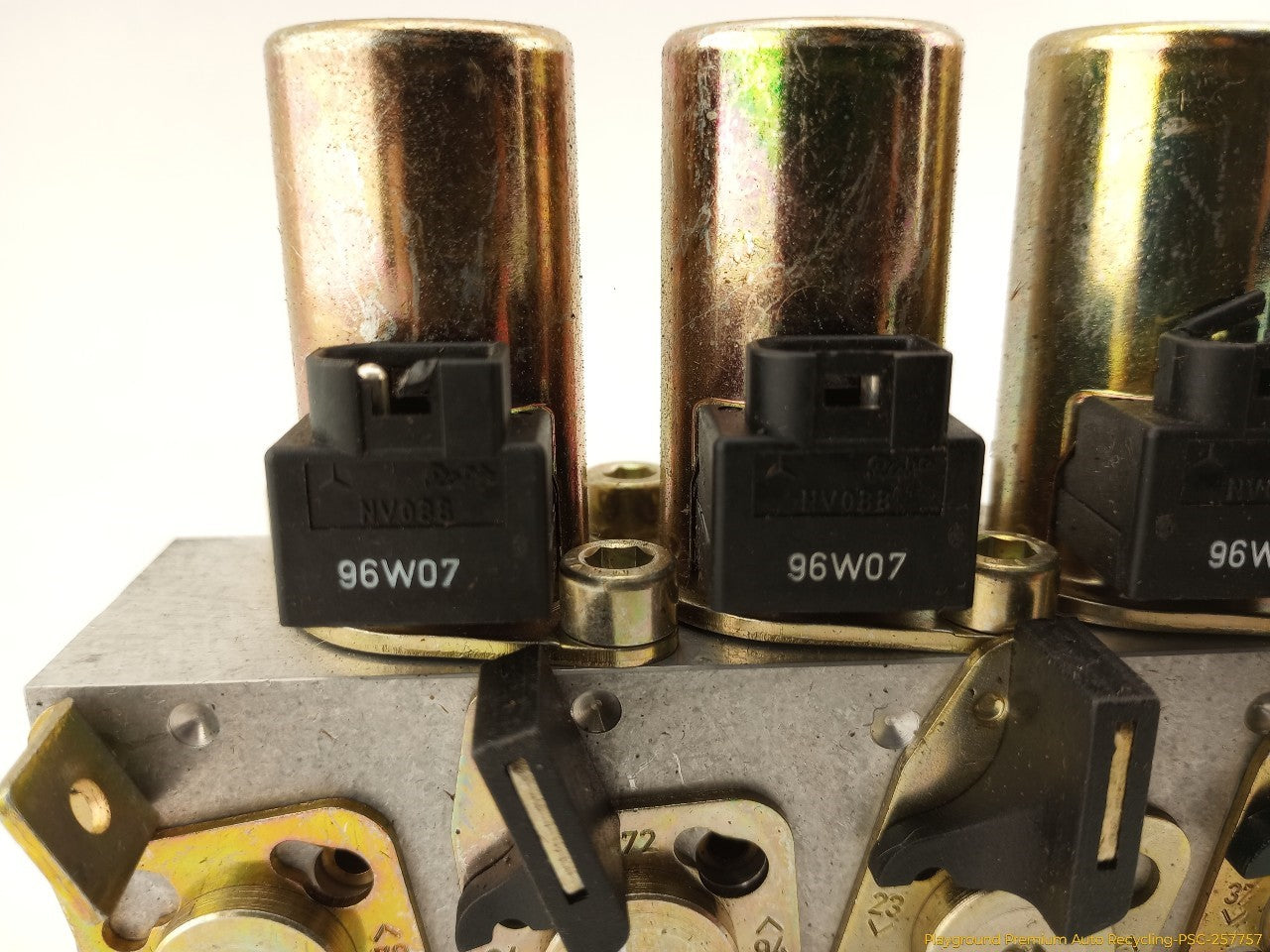 Mercedes SL320 Pair Of Convertible Hydraulic Blocks