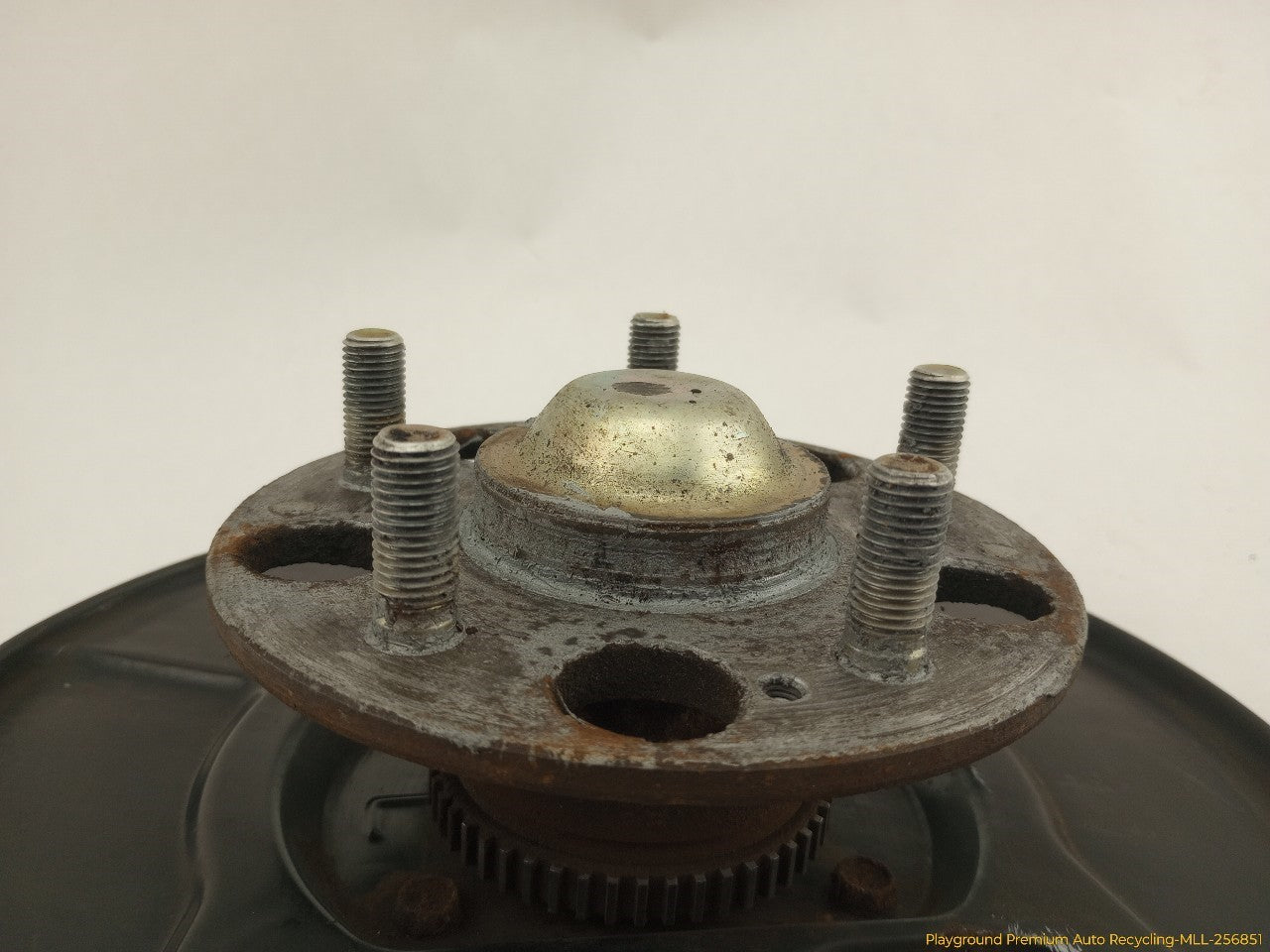 Acura RSX Driver Left Rear Spindle Knuckle Hub