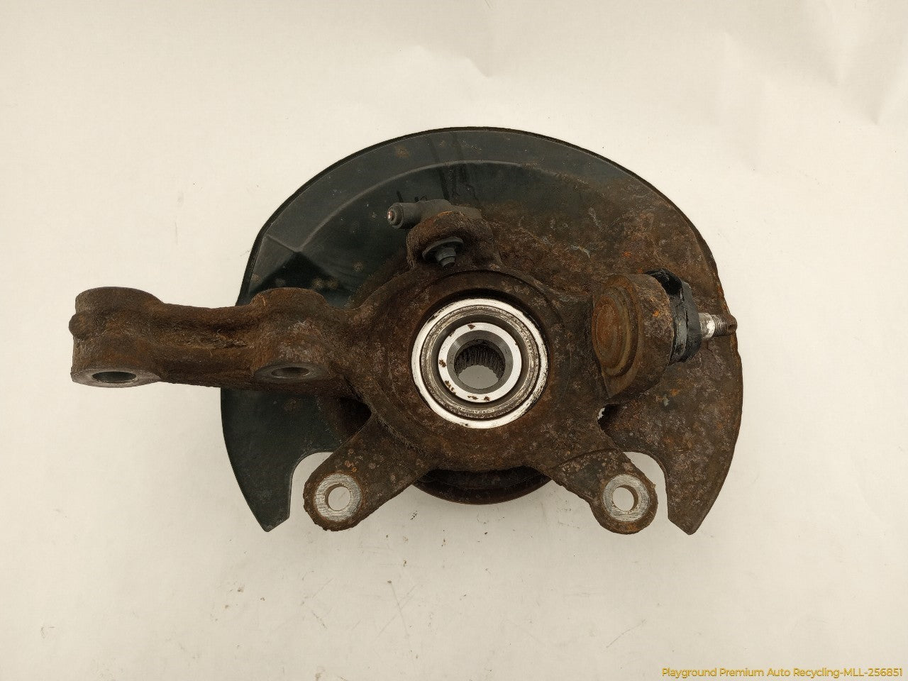 Acura RSX Driver Left Front Spindle Knuckle Hub - 0