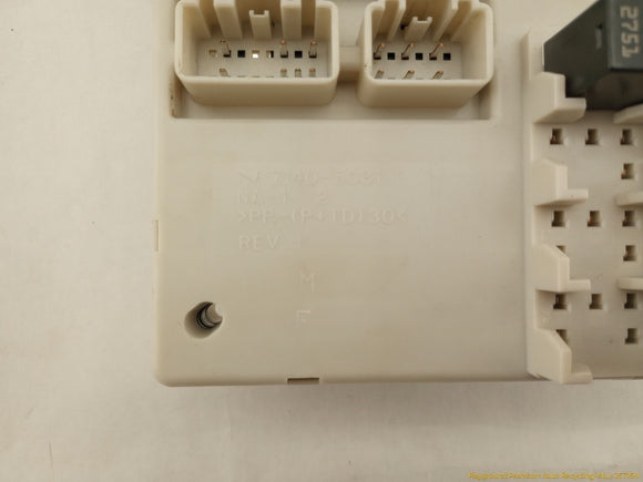 Cadillac CTS Passenger Right Cabin Fuse Box