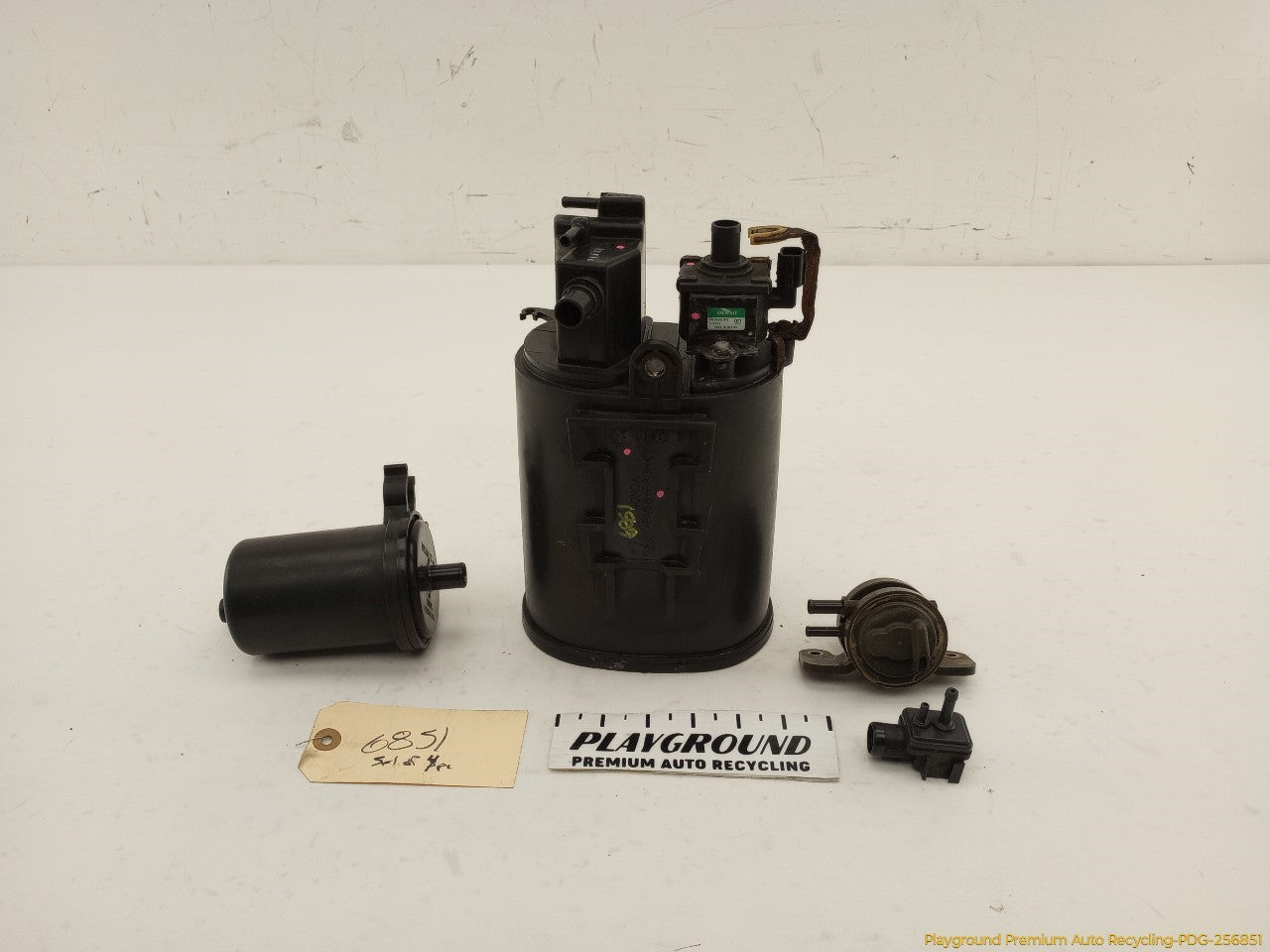 Acura RSX Set Of 4 Fuel Vapor Charcoal Canister