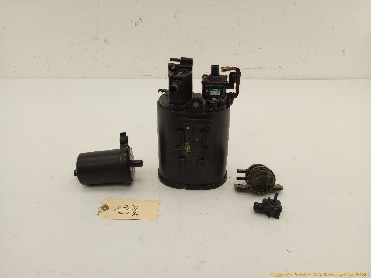 Acura RSX Set Of 4 Fuel Vapor Charcoal Canister - 0