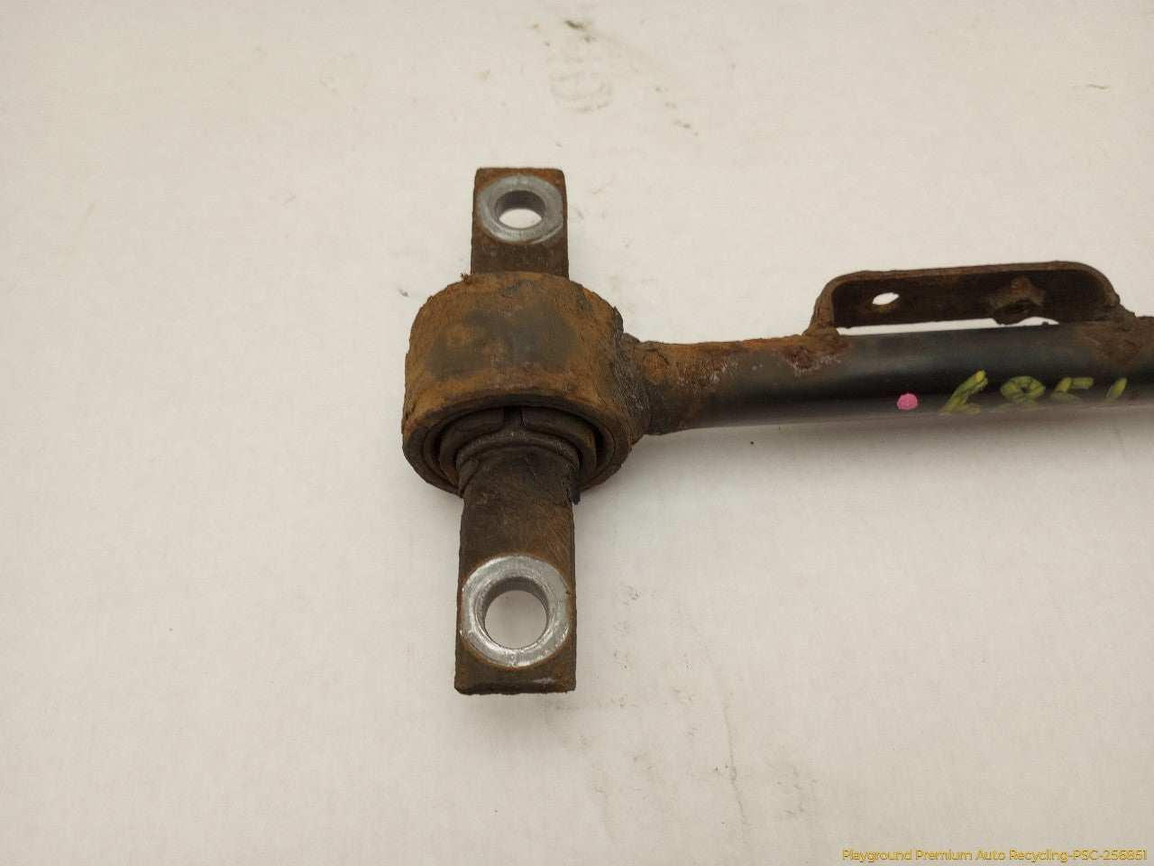 Acura RSX Pair Of Rear Upper Control Arms