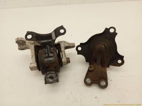 Acura RSX Pair Of Automatic Transmission Mounts - 0
