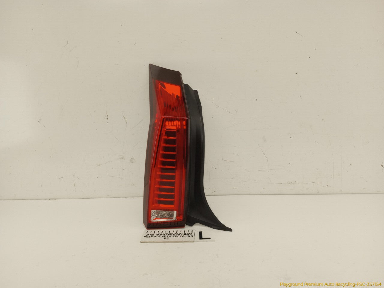 Cadillac CTS Driver Left Rear Tail Lamp