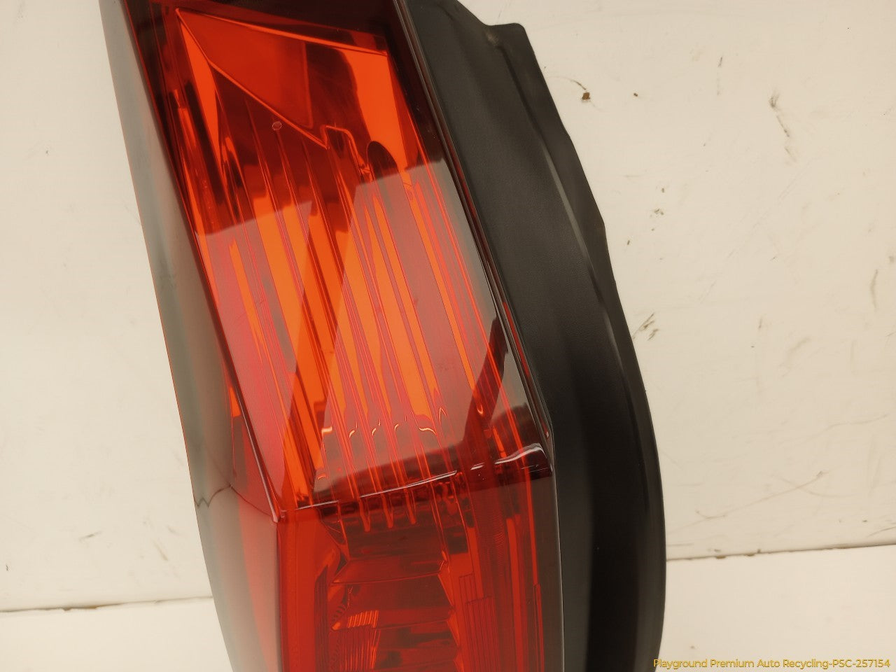 Cadillac CTS Driver Left Rear Tail Lamp