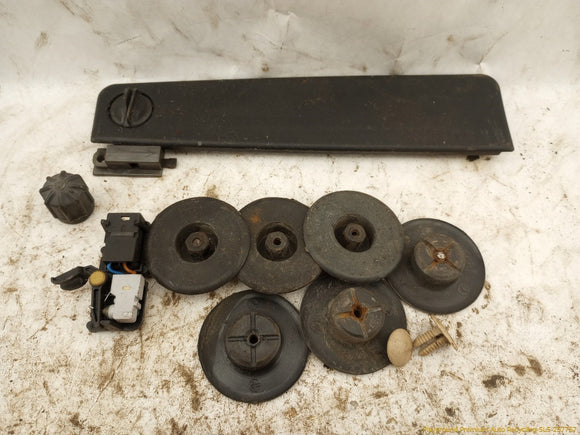 Mercedes SL320 Dismantling Hardware Fasteners Bolts & Nuts