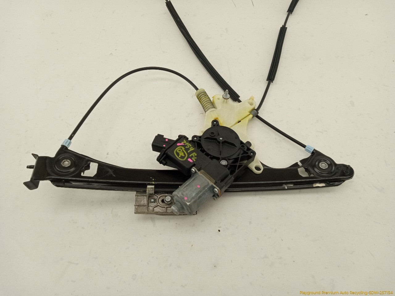 Cadillac CTS Driver Left Front Door Window Regulator - 0