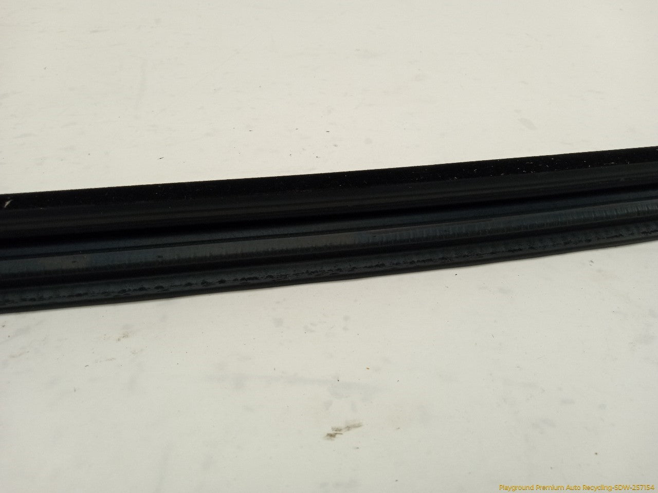 Cadillac CTS Driver Left Front Door Inner Molding