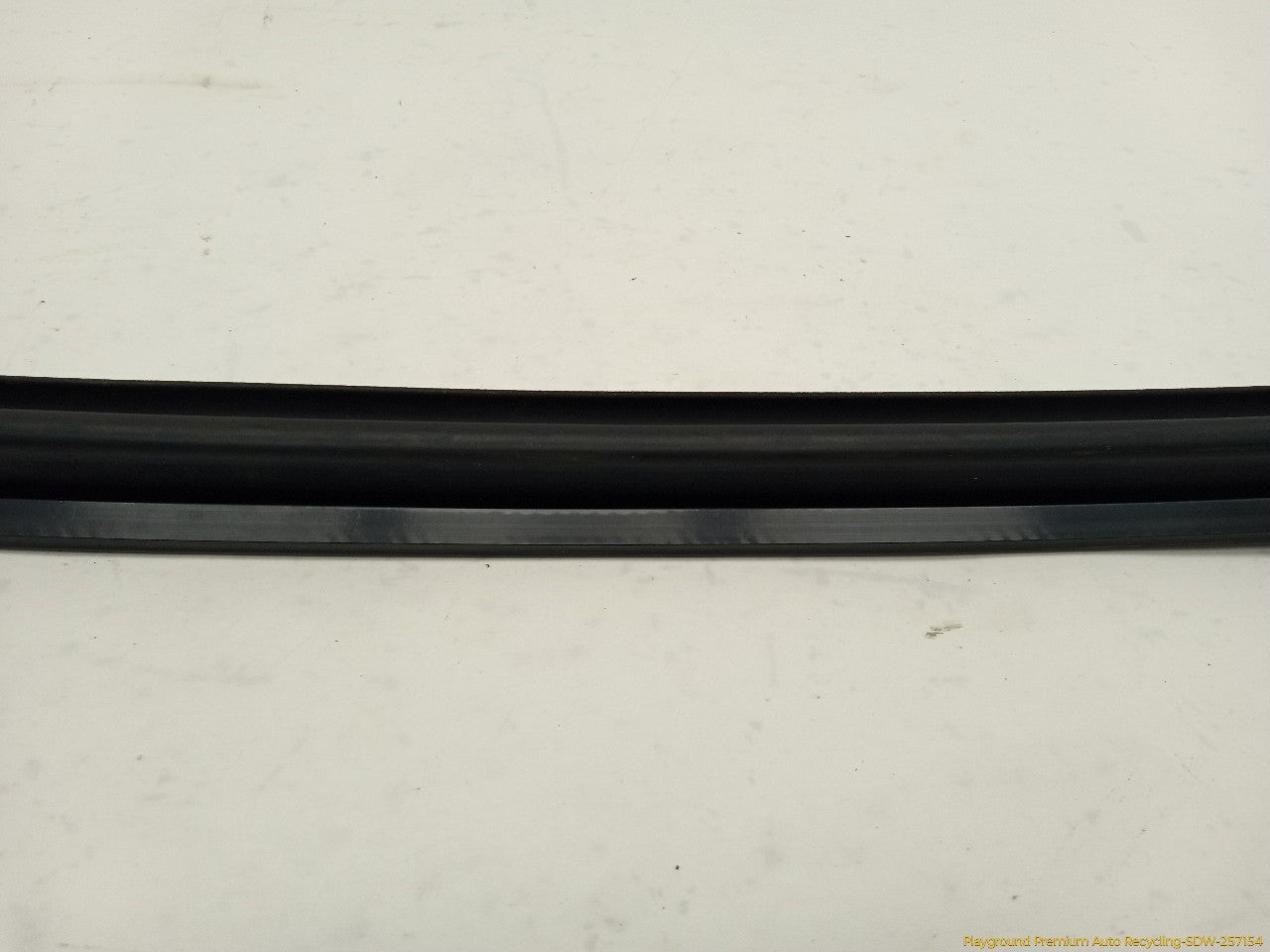 Cadillac CTS Driver Left Front Door Inner Molding