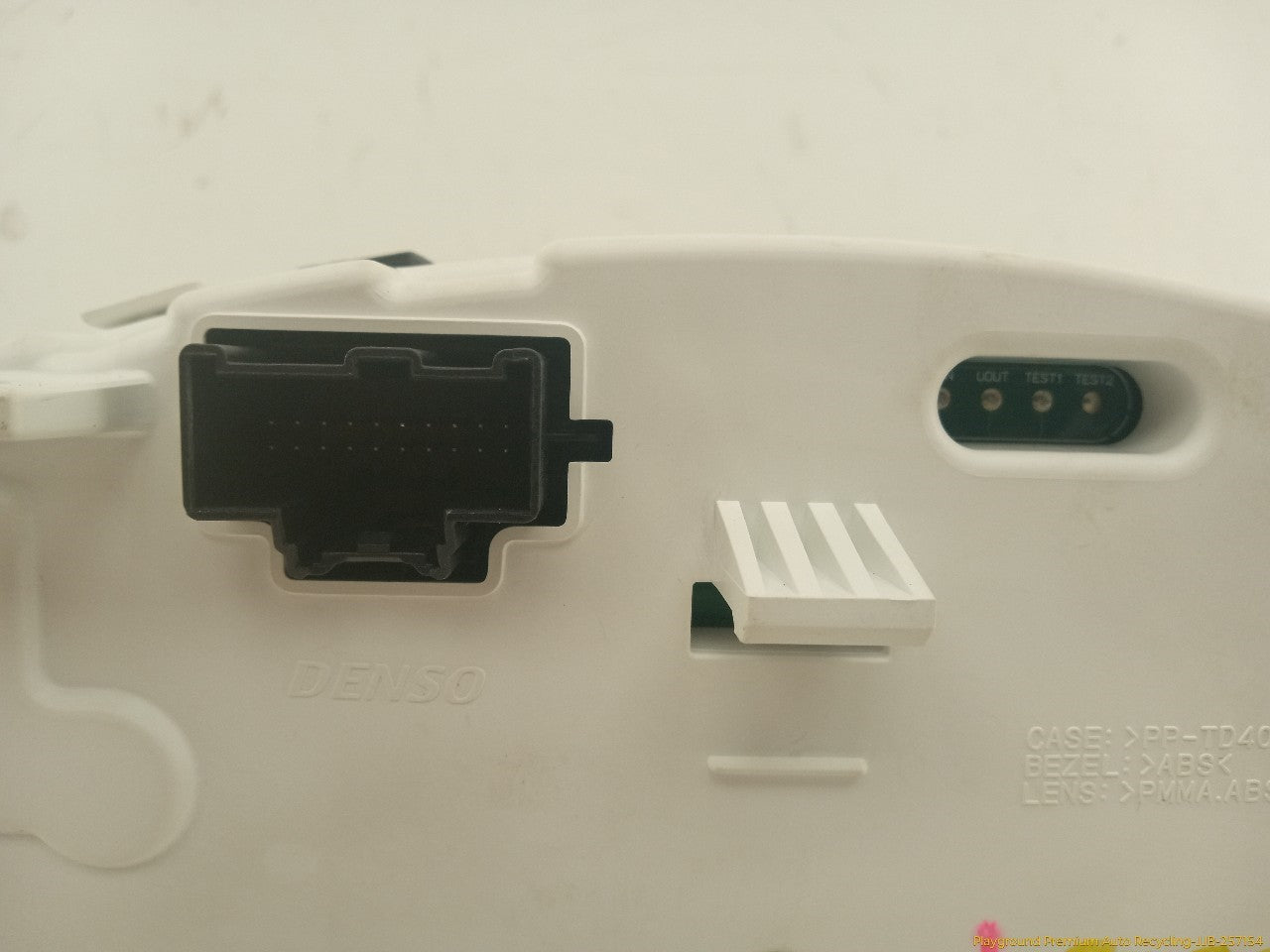 Cadillac CTS Instrument Cluster Speedometer