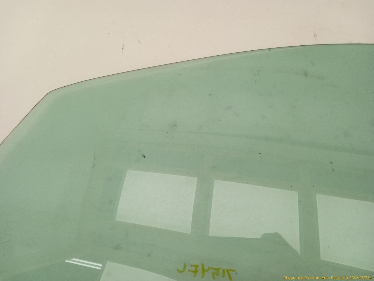 Cadillac CTS Driver Left Front Door Window Glass