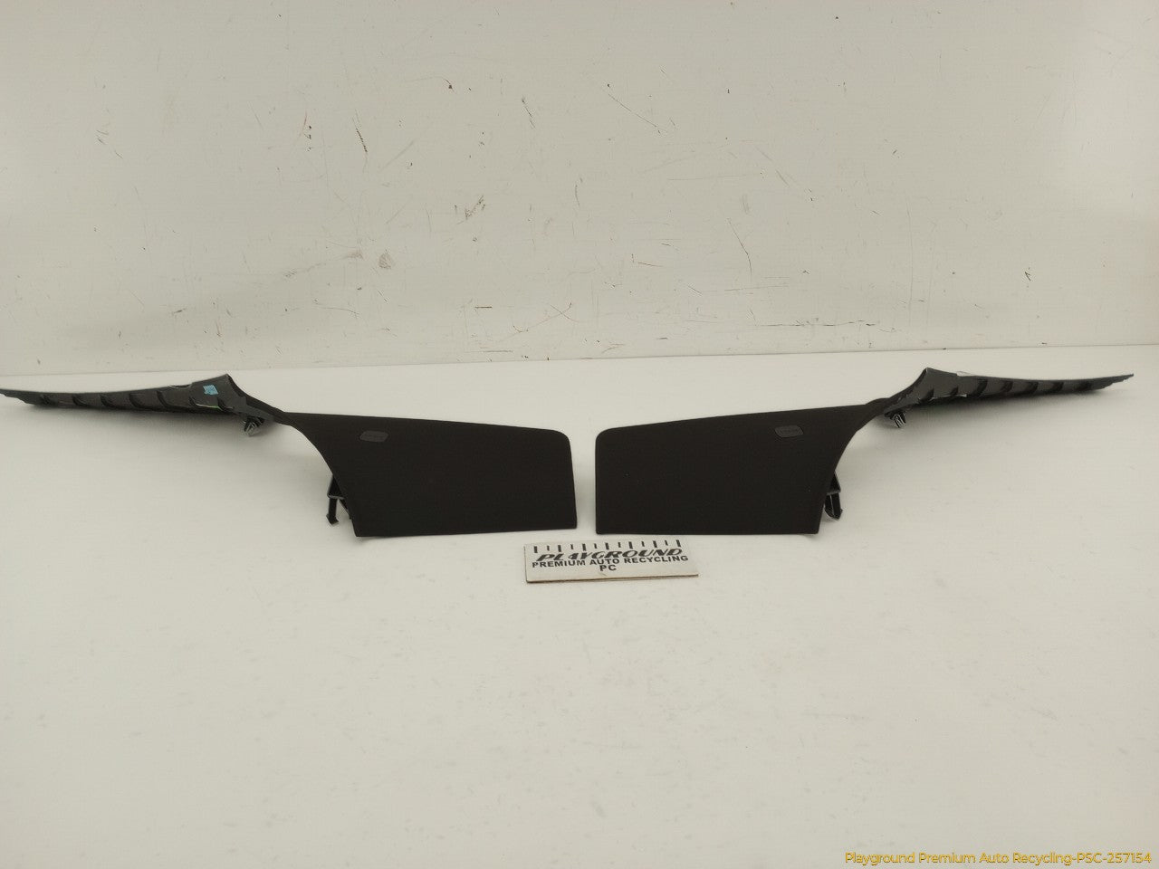 Cadillac CTS Pair Of C Pillar Trim