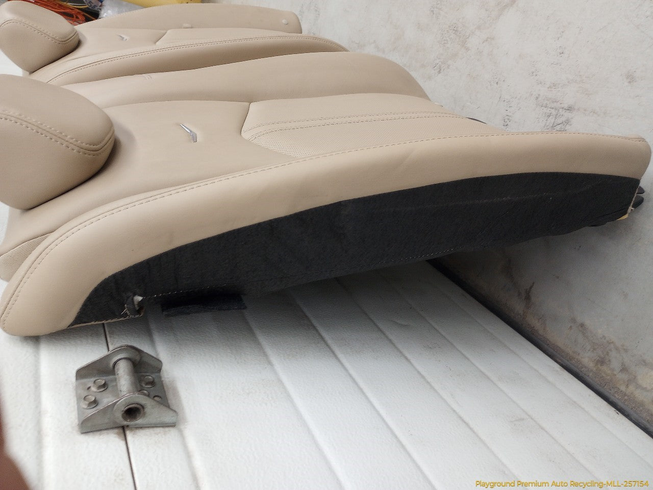 Cadillac CTS Set Of Rear Seat Cushions