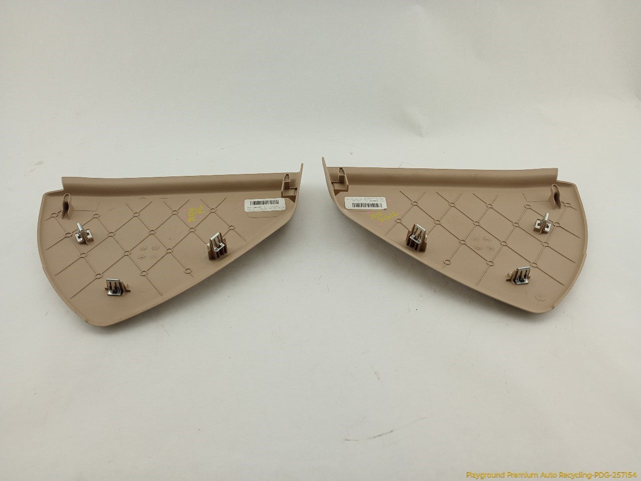 Cadillac CTS Pair Of Dashboard End Trim
