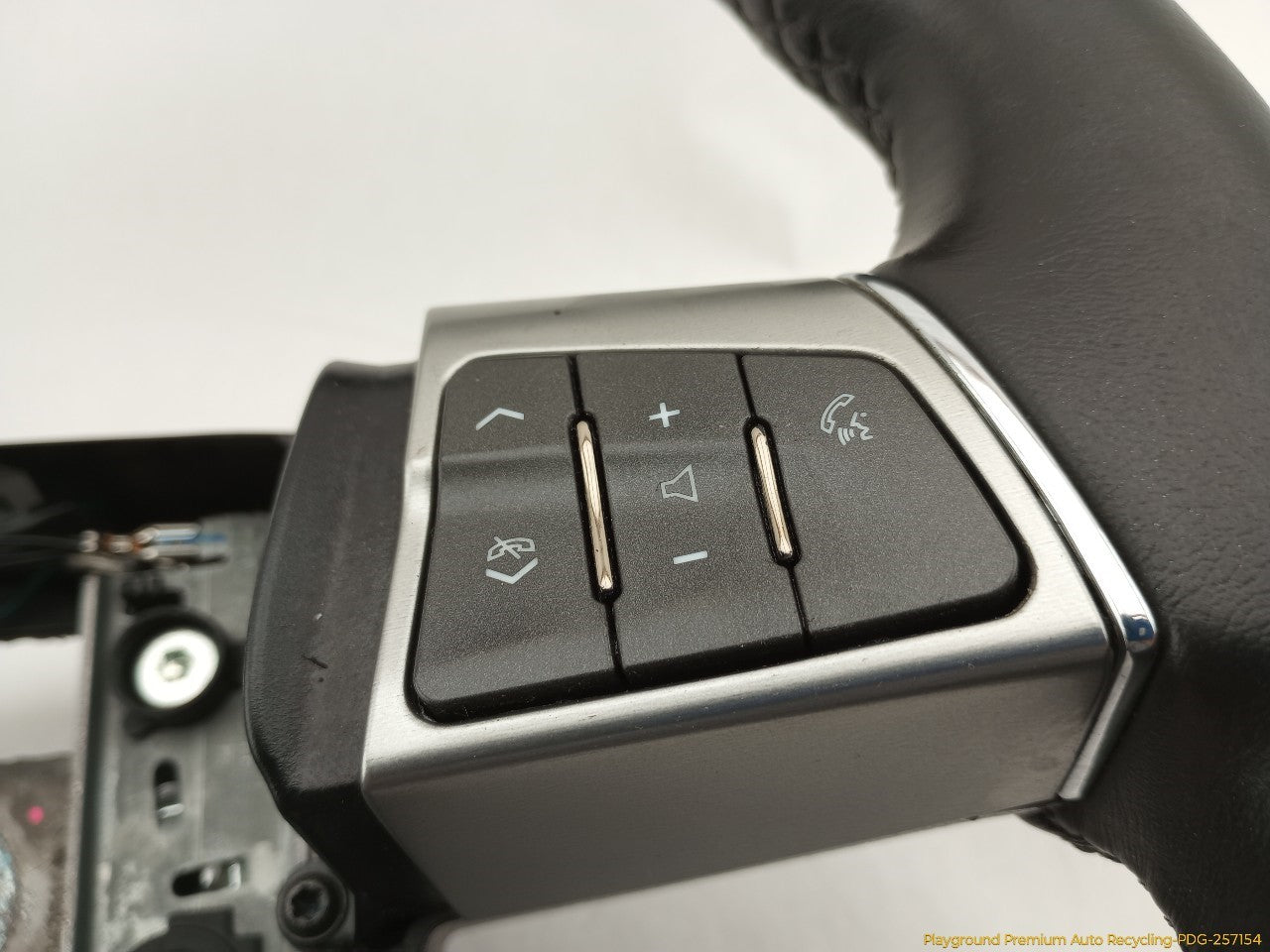 Cadillac CTS Steering Wheel